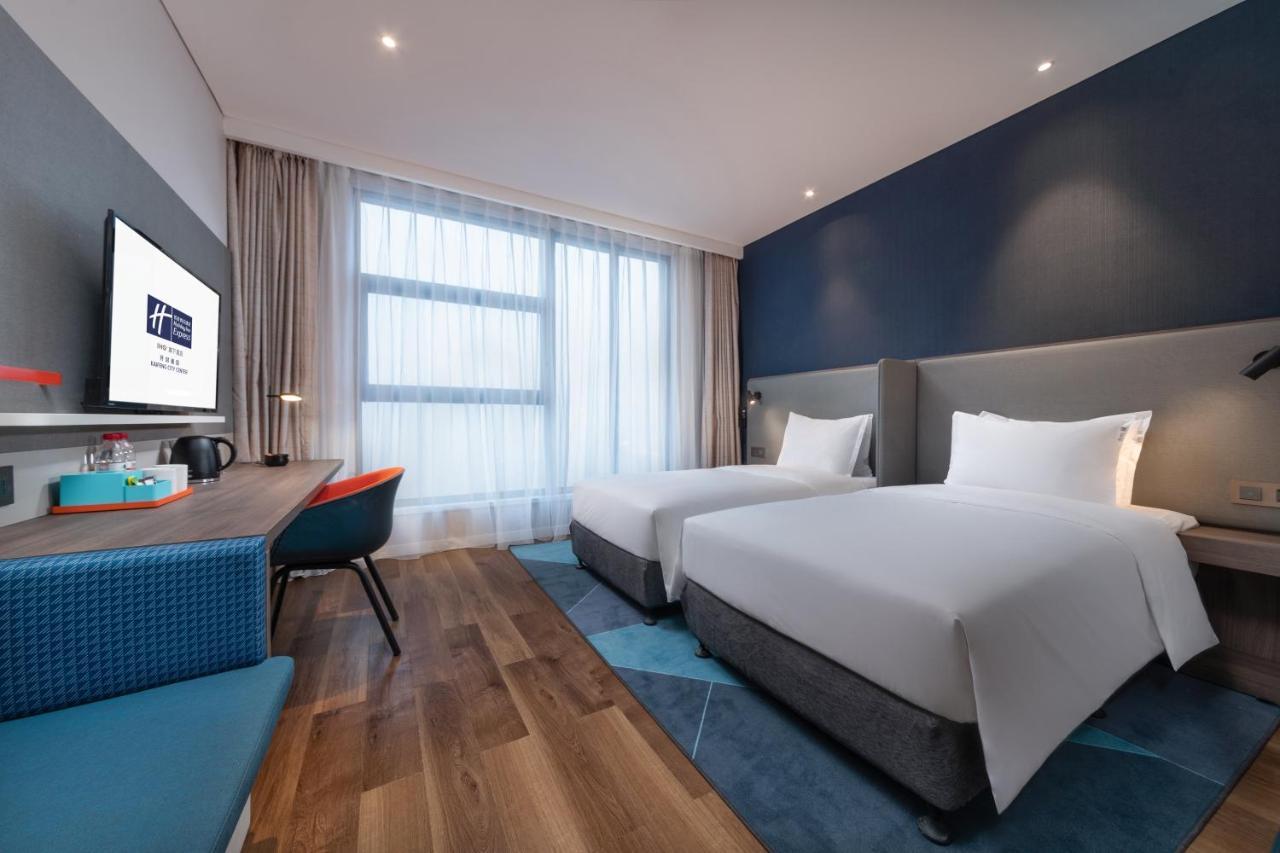 Holiday Inn Express Kaifeng City Center By Ihg Bagian luar foto